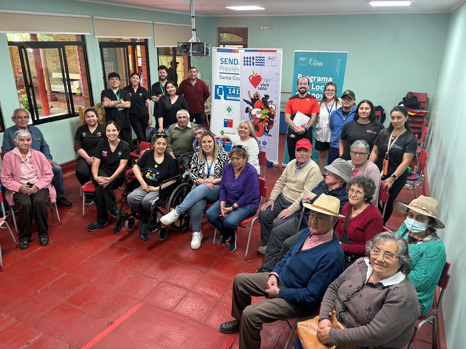SEREMI DE DESARROLLO SOCIAL Y FAMILIA PROMUEVE TALLERES PARA EL BIENESTAR Y AUTOCUIDADO DE PERSONAS CUIDADORAS