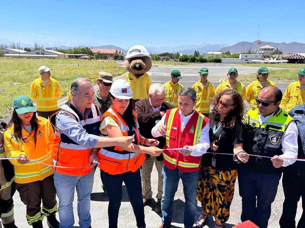 MOP Y CONAF INAUGURAN PLATAFORMA DE OPERACIONES EN AERÓDROMO LA INDEPENDENCIA DE RANCAGUA 1