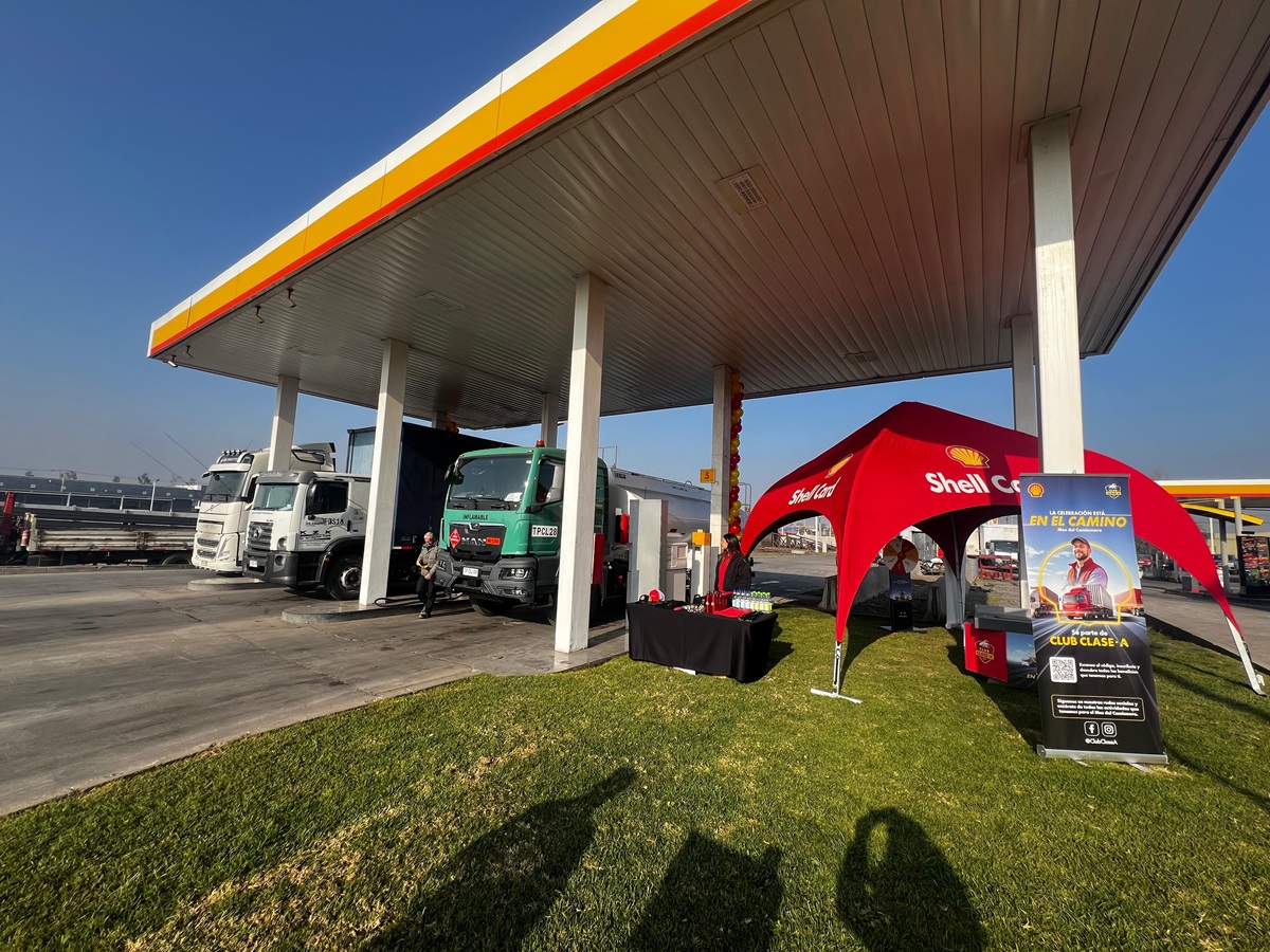 MES DEL CAMIONERO CELEBRA A LOS REYES DE LA RUTA CON CLUB CLASE A DE SHELL Shell camiones2