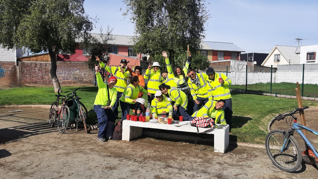 Educación Cívica La Clave para Transformar Rancagua en una Ciudad Más Limpia y Consciente María Isabel López Morales y equipo de trabajo