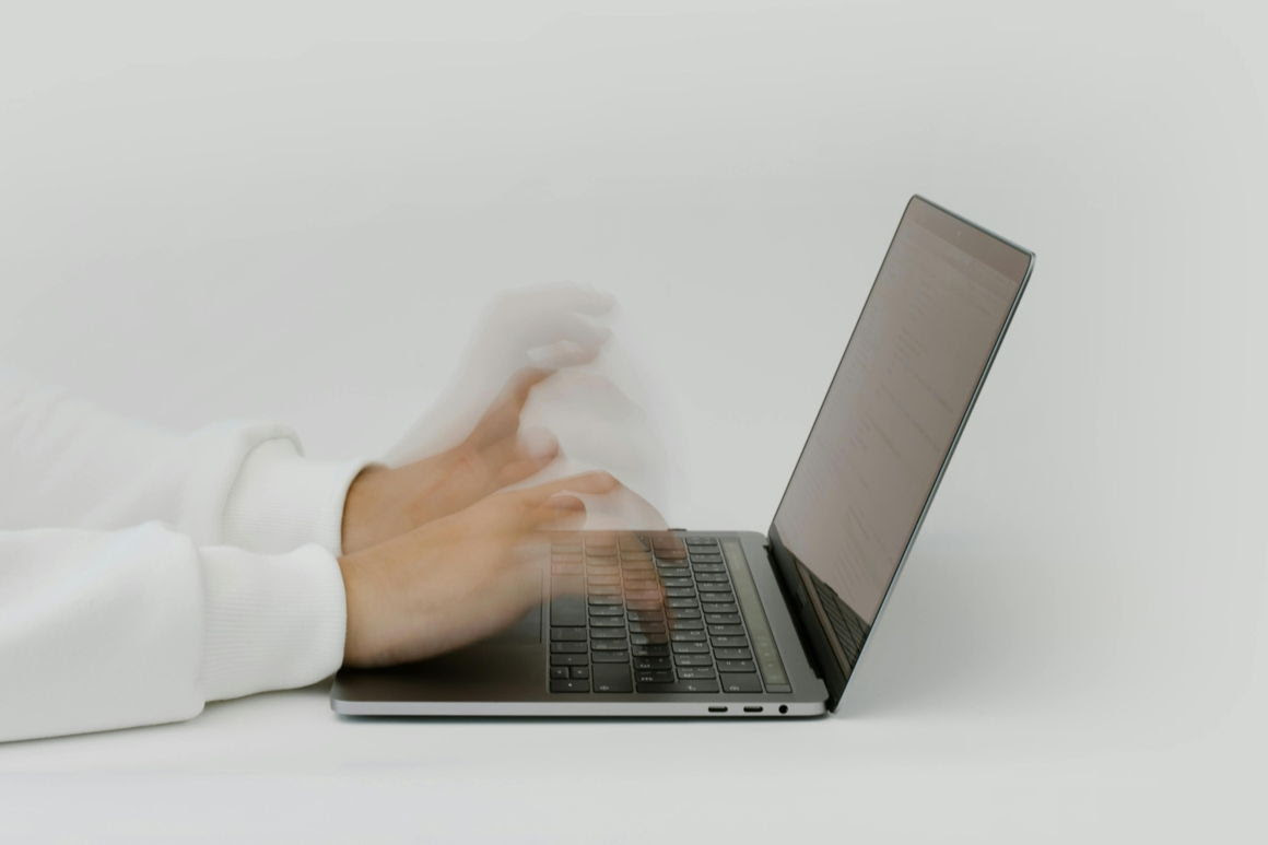 5 CONSEJOS DE CIBERSEGURIDAD QUE SALVARÁN TUS COMPRAS ONLINE EN ESTOS DÍAS DE OFERTAS