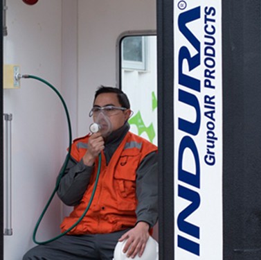INDURA PRESENTA SU INNOVADOR SISTEMA DE INFLADO DE NEUMÁTICOS CON NITRÓGENO Y SOLUCIONES DE OXIGENACIÓN EN ALTURA PARA LA MINERÍA Foto 1