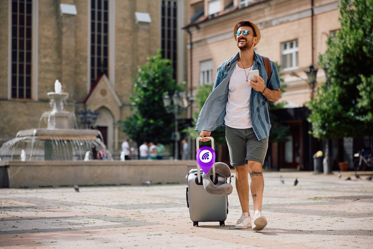 NUEVO DISPOSITIVO PORTÁTIL PARA RASTREO Y PROTECCIÓN DE MALETAS EN TODO MOMENTO viajero