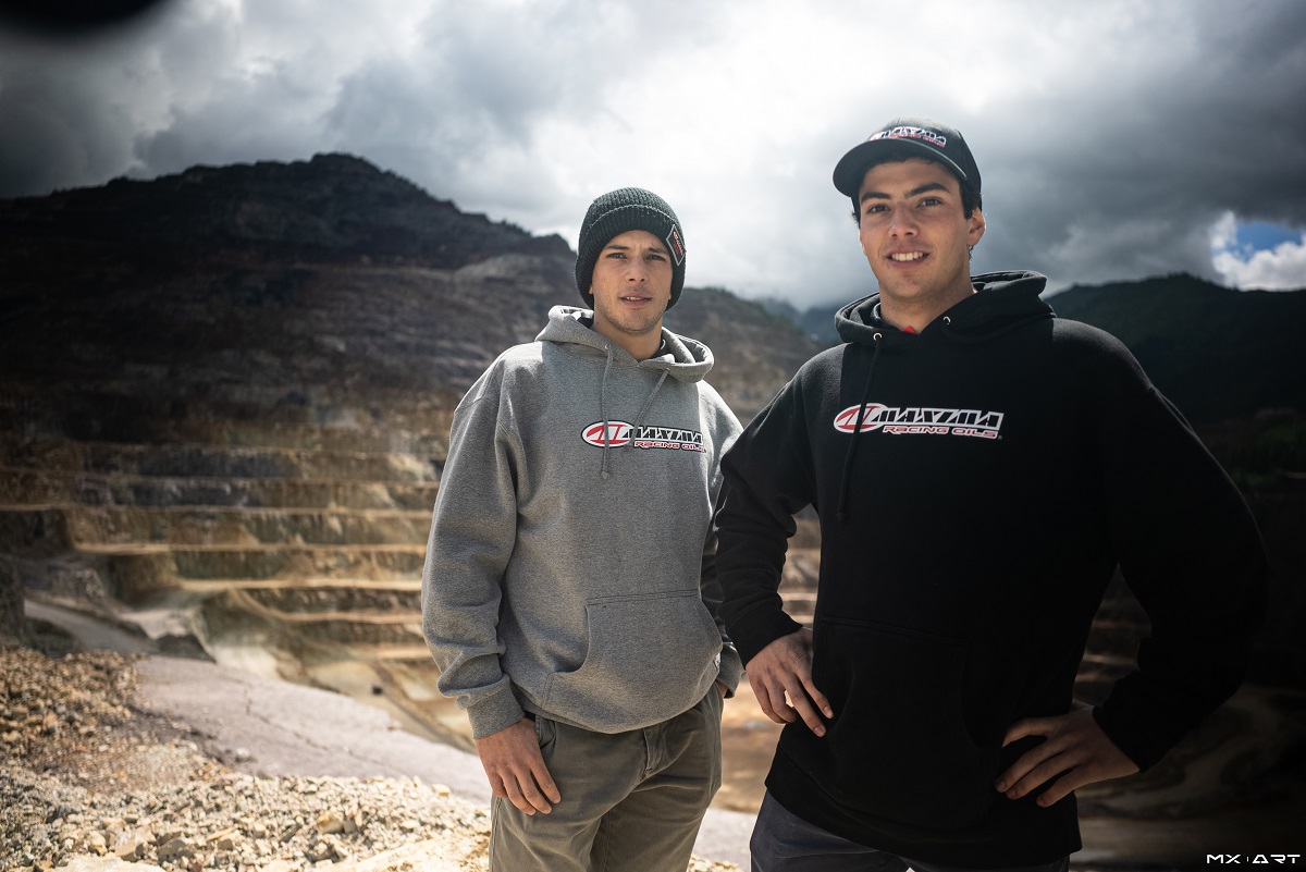 CAMILO Y FÉLIX HERRERA SE SUMAN A MITSUBISHI MOTORS COMO AMIGOS DE LA MARCA Primos Herrera 2
