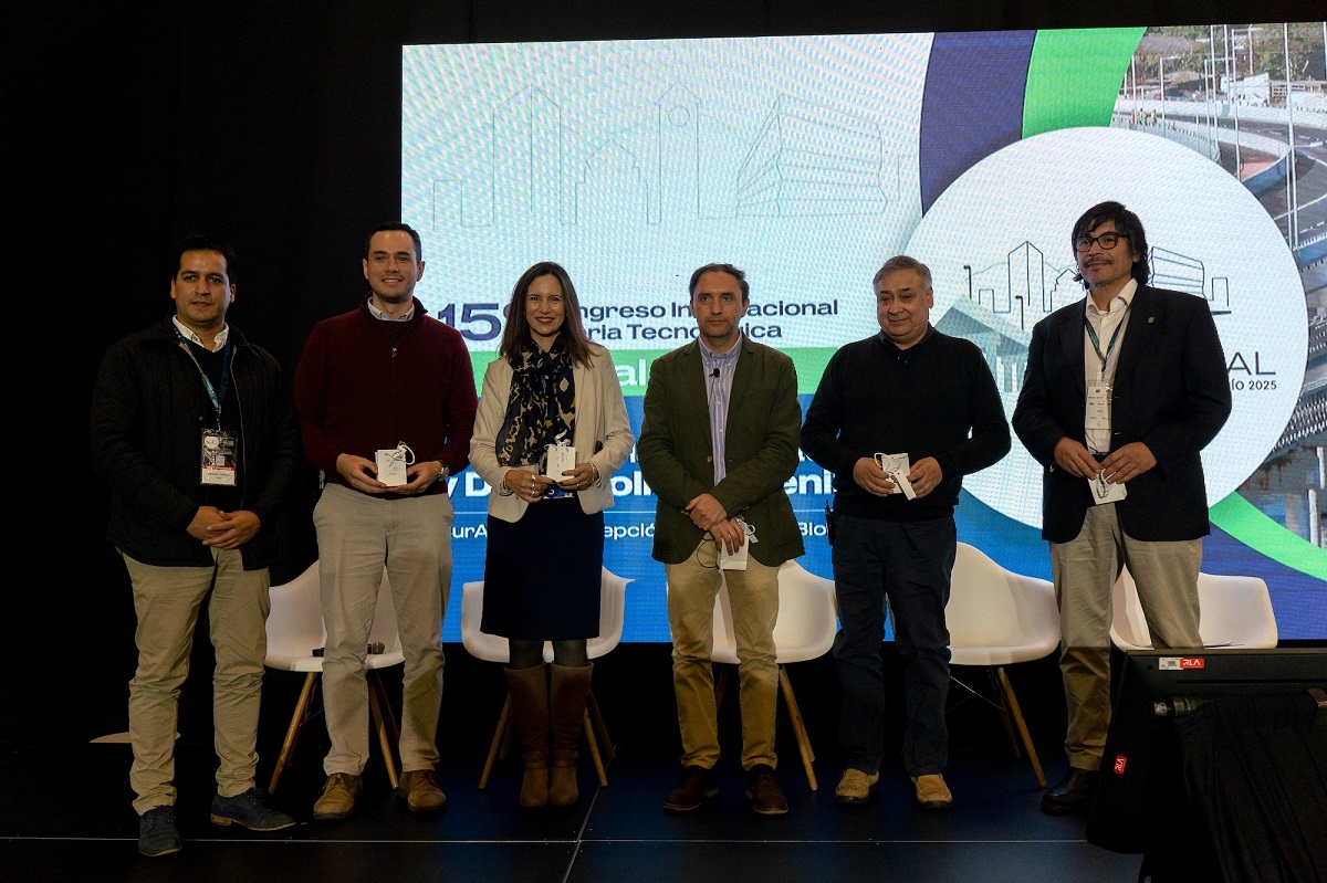 Expertos afirman que el futuro del sistema de transporte en Chile dependerá de la IA Provial 4