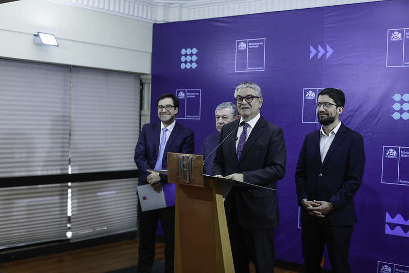 IMPLEMENTACIÓN DE REFORMA DE PENSIONES AVANZA GOBIERNO ENVÍA PROYECTO DE LEY QUE TRASLADA GESTIÓN DEL SEGURO DE INVALIDEZ Y SOBREVIVENCIA