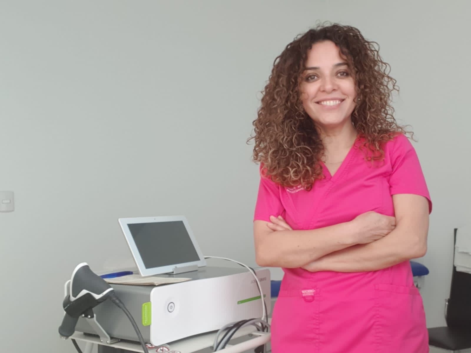 LIPEDEMA LA ENFERMEDAD INVISIBLE QUE AFECTA A MUJERES Y QUE TARDA AÑOS EN DESCUBRIRSE Ledda Pérez