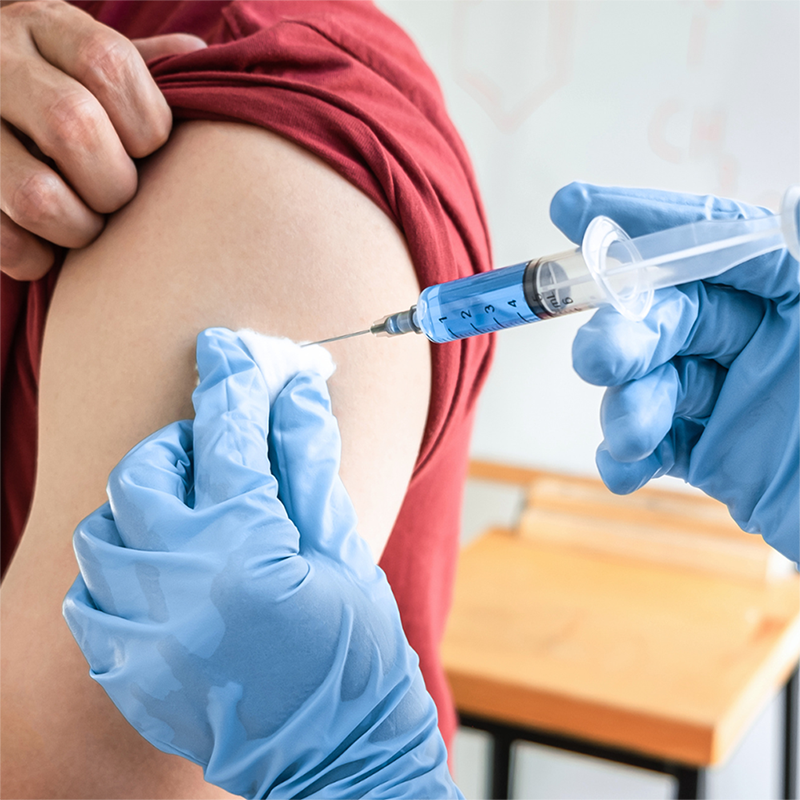 CAMPAÑA INFLUENZA 2025 EXPERTO DERRIBA CINCO MITOS SOBRE LA VACUNACIÓN Y EXPLICA POR QUÉ TODA LA POBLACIÓN DEBE ACCEDER A ELLA