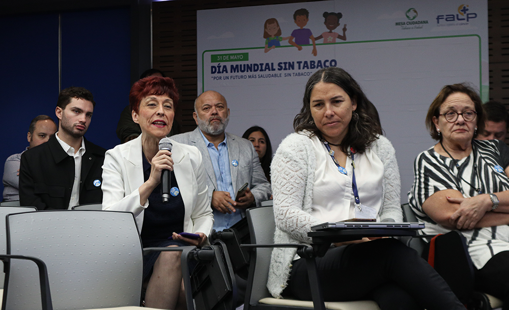 DÍA MUNDIAL DEL CÁNCER DE PULMÓN AUTORIDADES Y EXPERTOS EN SALUD DISCUTIERON LAS PRINCIPALES ACCIONES PARA DISMINUIR EL CONSUMO DE TABACO 1 2