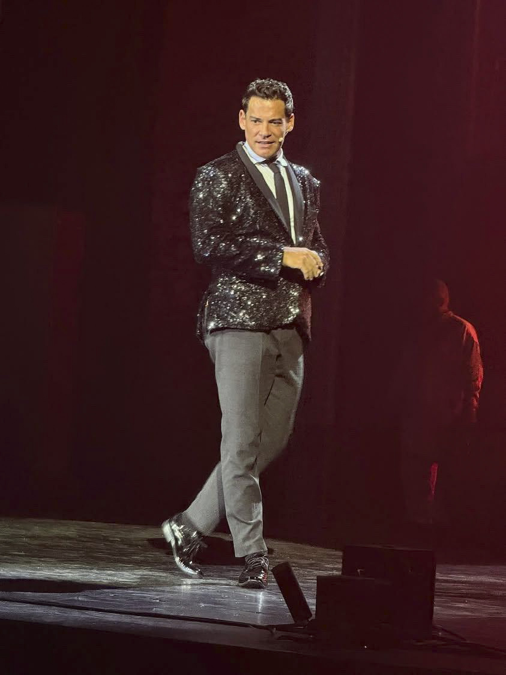 CRISTIÁN DE LA FUENTE MULTIPLICADO ES ASCENDIDO A COMANDANTE DE LA FACH INTERPRETA DOS PAPELES EN UN MUSICAL Y SE PREPARA PARA EL IRONMAN DE VALDIVIA cdelafuente 2
