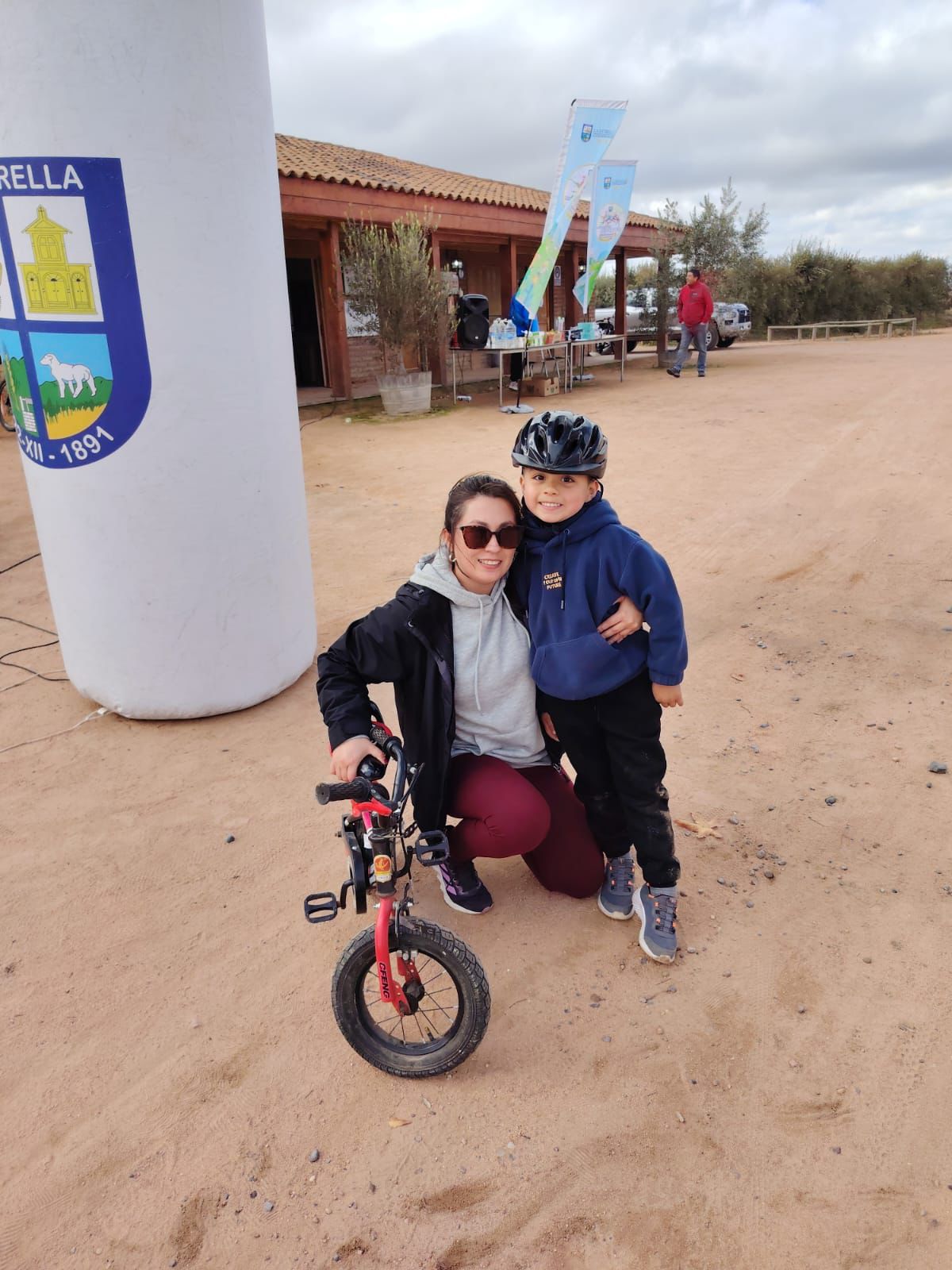 ESTUDIANTE DE LA REGIÓN DE OHIGGINS VISITARÁ EL CENTRO ESPACIAL NACIONAL DE INGLATERRA PREMIADO POR SU BUENA ASISTENCIA Tomás García 2